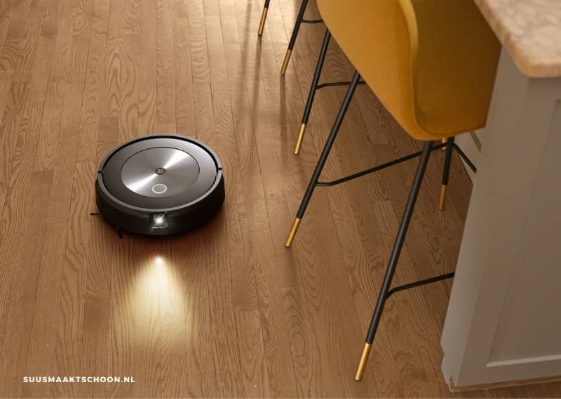 iRobot Roomba j7+